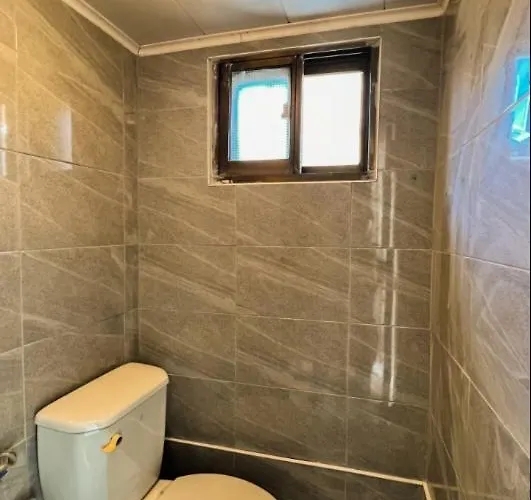 Hongik Entrance Station 11 People Luxury House 2bathrooms 4 Ooftop Exclusive Use * Seul
